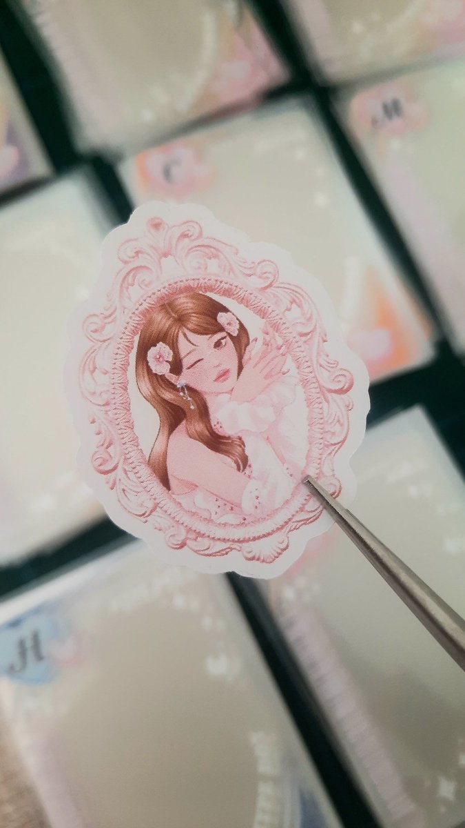 For buyers who purchased our products from 31 dan setelahnya dapat freebies sticker Wony yaa! 🌸
#edisiwonyoungbirthday