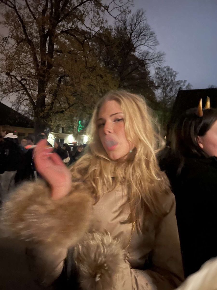 Aliceexpose's tweet image. My daughter ❤️
#retweet