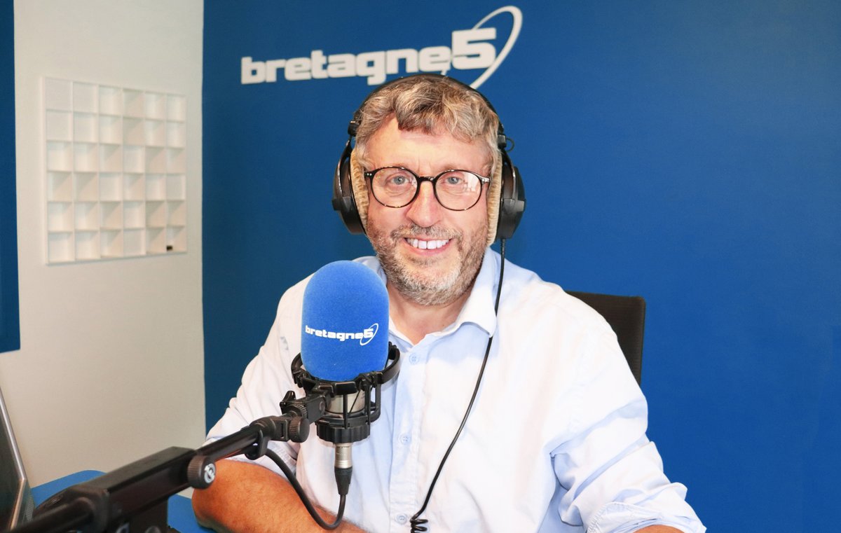 📻 BRETAGNE 5 MATIN
7h - 9 h la matinale avec Stéphane Hamon sur #Bretagne5 
👉 Les pronostics de Patrick Uphar pour le Quinté+ - 
👉 La météo avec <a href="/SebDecaux/">Sébastien DECAUX</a> de <a href="/MeteoBretagne/">Météo Bretagne</a> 
👉 à 8h15 L'invité de la matinale
➡ et l'information tous les quarts d'heure
#radio #bretagne #medias