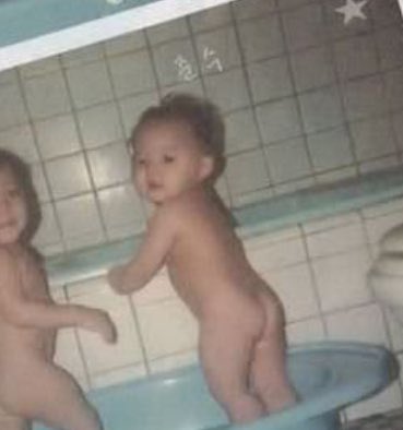 eleven_xia1215's tweet image. 하놔 준수 아기때 너무 기여움....🥹