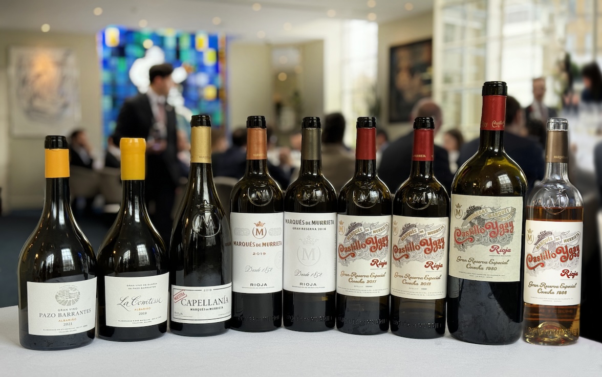 At the launch of the spectacular new Castillo Ygay 2012, Vicente Dalmau from Marques de Murrieta talked about his love of concrete, transforming his Albariño wines and the flaws in Rioja’s classification system. We also taste through the new range. Click the-buyer.net/tasting/wine/d…