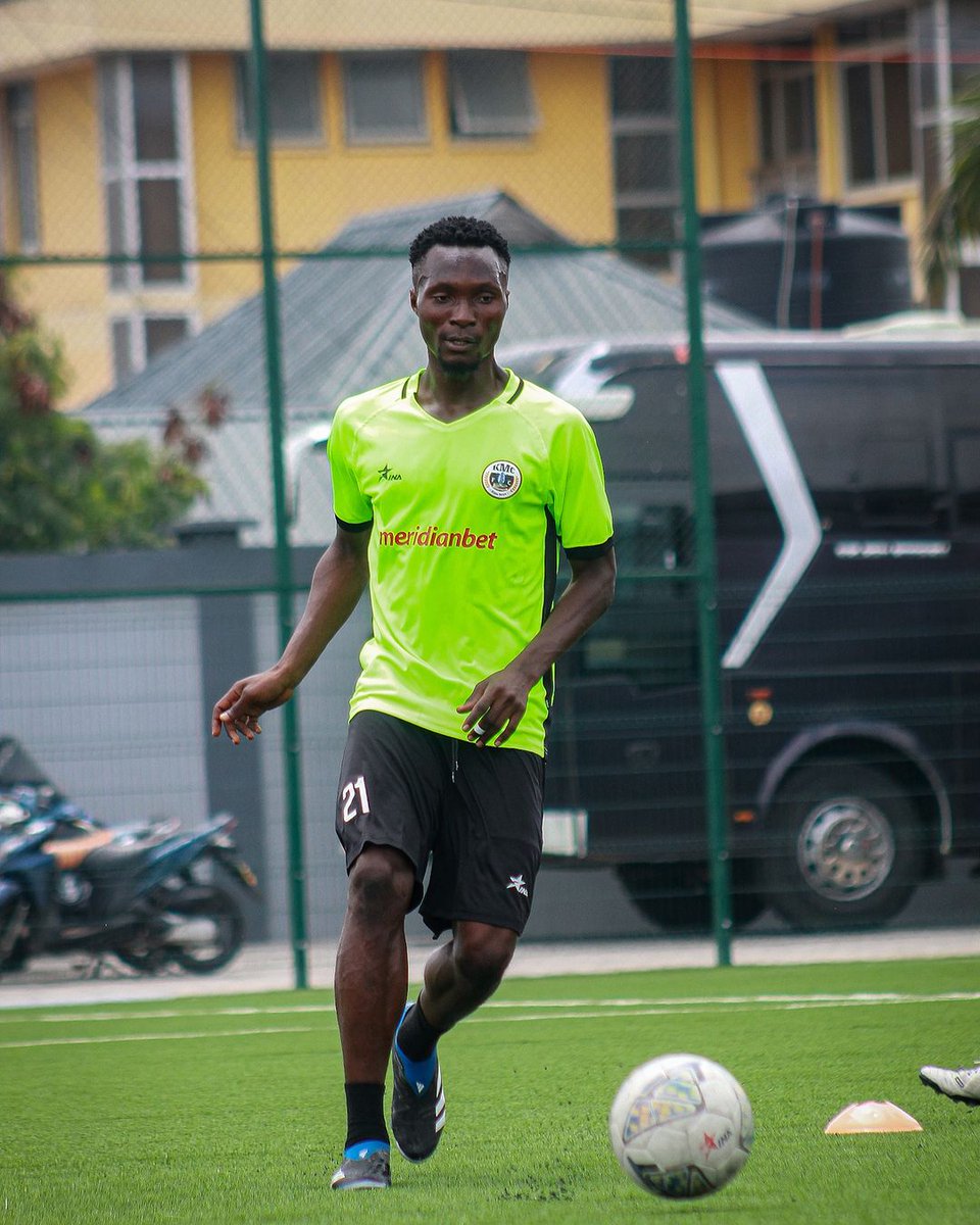 kmcfc_official's tweet image. BackToTraining 🌧️

#backtotraining #wearekinoboys #wakishua