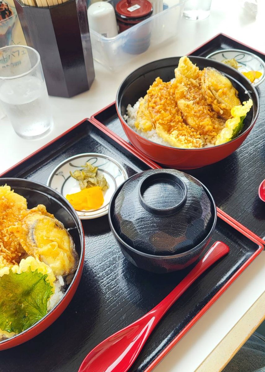 昨日、琵琶湖博物館行った際にブラックバス初実食。ﾅﾆｺﾚ(゜д゜)ｳﾏｰ
今まで美味い魚だと思ってなかったからちょっと衝撃的だった…