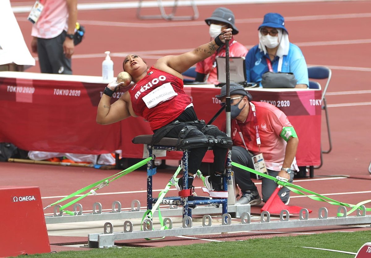 Medalla de Oro!! 🥇🇲🇽

Gloria Zarza Guadarrama🇲🇽 le da a México la primera presea dorada en #Paris2024 

Con un lanzamiento de 8.06m en Impulso de Bala F54, Gloria mejora su plata obtenida en Tokio y reafirma su campeonato mundial ganado a principios de año.

Novena medalla para