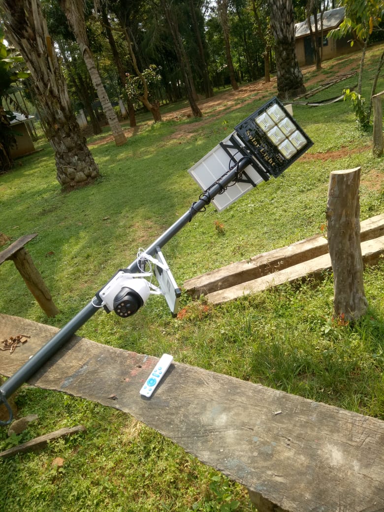 _perfectsquare's tweet photo. A perfect combo for your home security. 24/7 surveillance and 12 hours of brightness at night.

Call 0705561607 or email us info@perfectsquare.cc https://t.co/rlsVHLwIcH