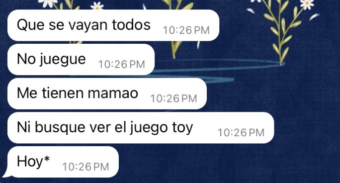 iamdianada46's tweet photo. La vida de mi novio era más fácil antes de conocerme y ponerlo a ver partidos de Junior https://t.co/gm7DEGtoSZ