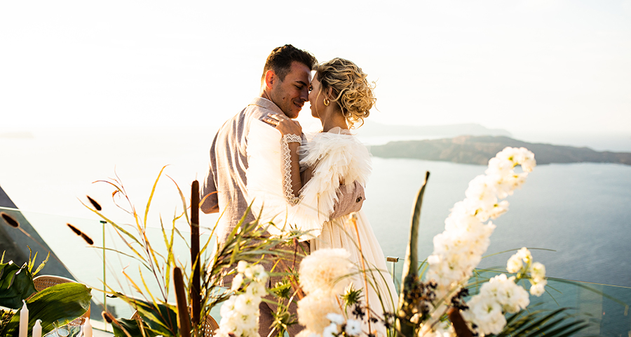 Chic&StylishWeddings tweet media