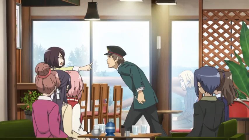 LeJamesAu's tweet photo. 👨✈️"Shut up, flat chest!😡"
🙅♀️"That's it you're banned from now on!😡"
🤣 the busdriver, Takamizawa loses his cool and gets himself banned from the cafe😭
#RespectYourBusDrivers 😅
#SakuraQuest #anime @AboutElizabethM @AlexisTiptonVA @LeahClarkVA https://t.co/pkmPFTEHm2