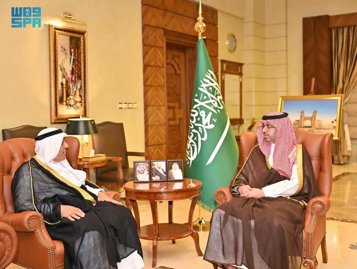 الأمير سعود بن جلوي يستقبل الرئيس التنفيذي لشركة وادي جدة.
spa.gov.sa/N2164284
#واس_عام