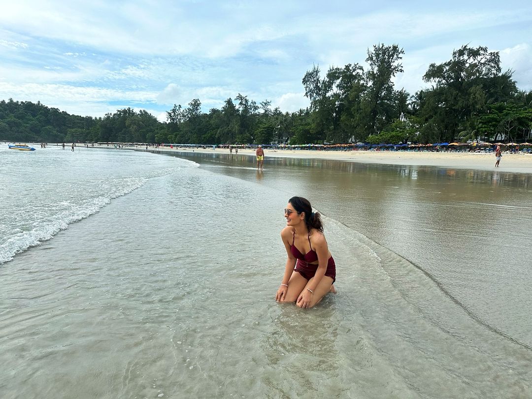 GWd6qrPbgAAwaE5?format=jpg&name=medium