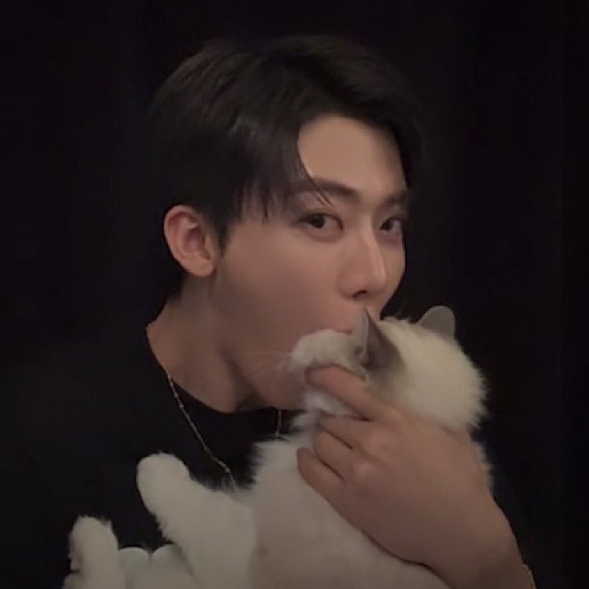 ibeykub's tweet photo. Renjun: *breath*.                             Me: https://t.co/nKuudtdTEt