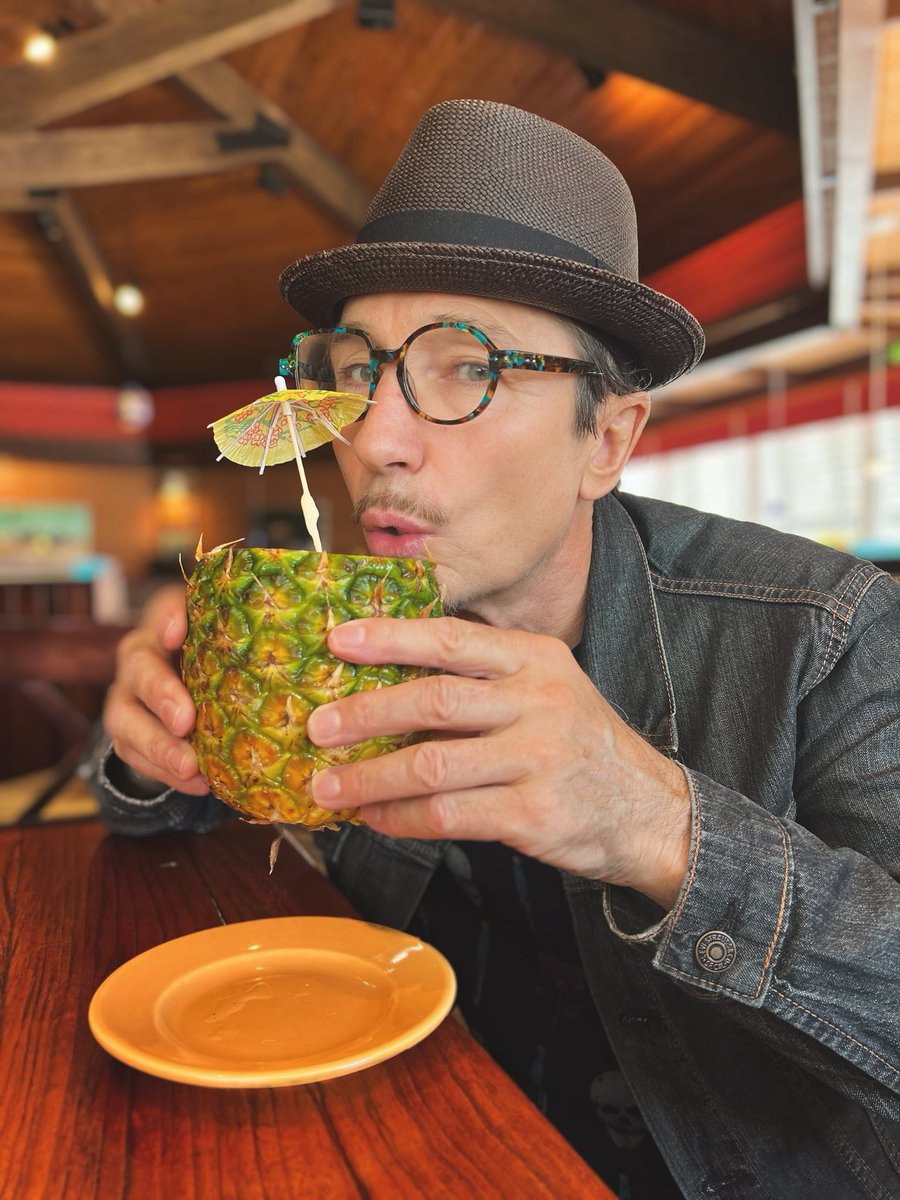 Raising a pineapple glass for Malcolm Reed. Happy birthday, old bean. 🍍 

#startrek #startrekenterprise #dominickeating #malcolmreed
