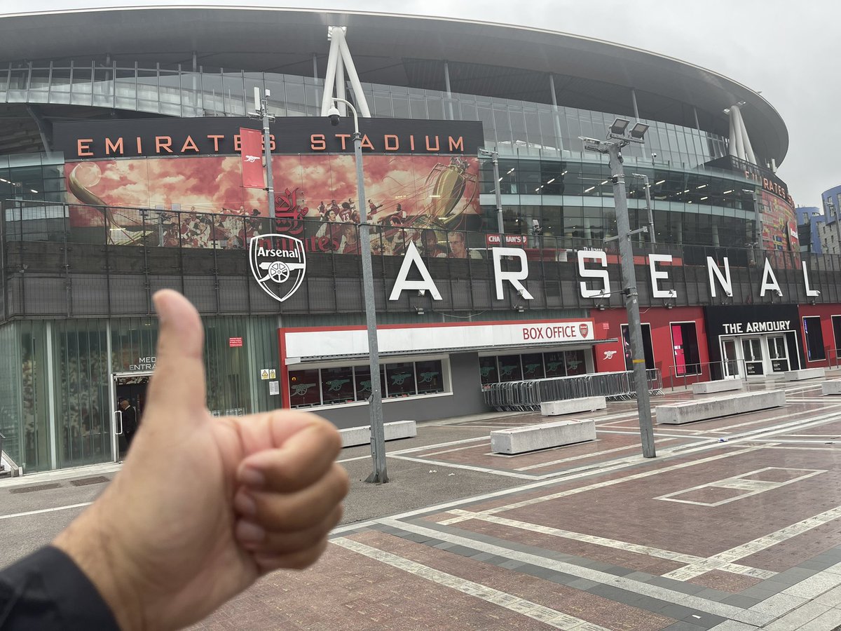 drperemir's tweet photo. “Sports Medicine Conference” @SportsMedConf in Emirates Stadium (London, Arsenal F.C.) focused on muscle injuries &amp; sonography. Top experts &amp; friends in two-days intense meeting. 2nd-3rd September. https://t.co/LcSpdqZhSi #SMC24 @DrJN_SportsMed @Clinica_Teknon @HospitaldeBerga https://t.co/KA6cr0gW3F