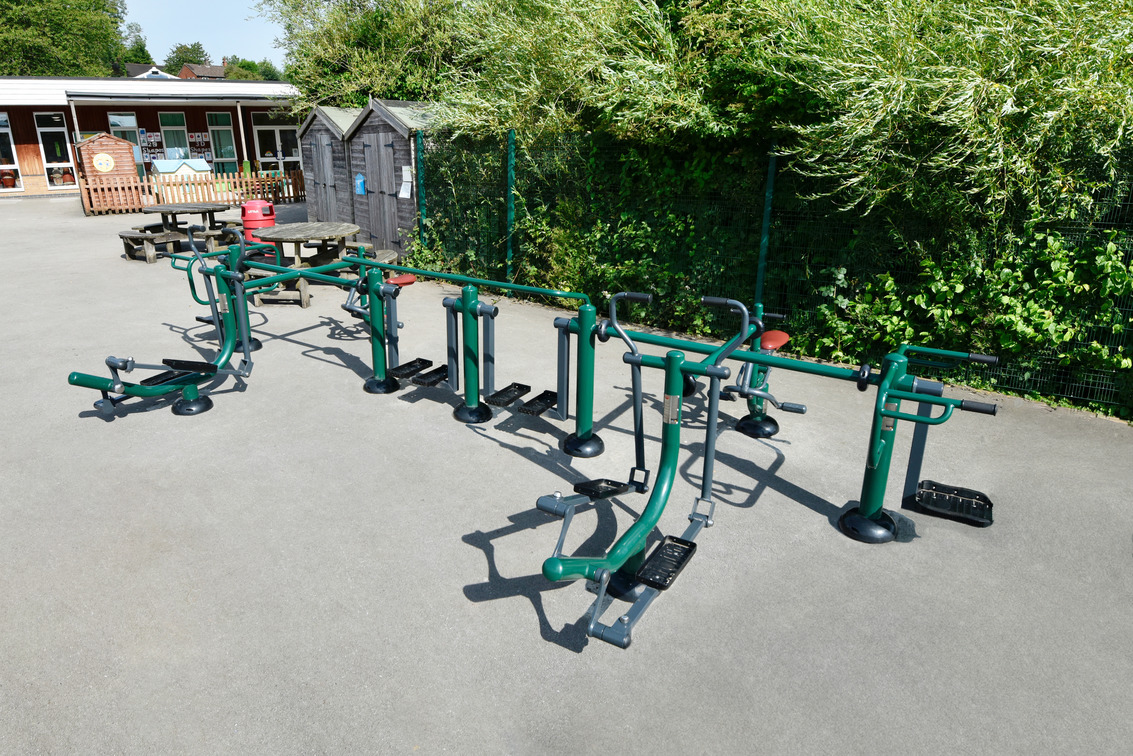 Our teams have been really busy over the summer holidays installing new Sunshine Gym equipment in schools. This Motiv8 Multi Gym at St Luke’s C of E Primary School has been finished to the high standards we pride ourselves on.
#InstallationOfTheWeek #SunshineGym #BackToSchool