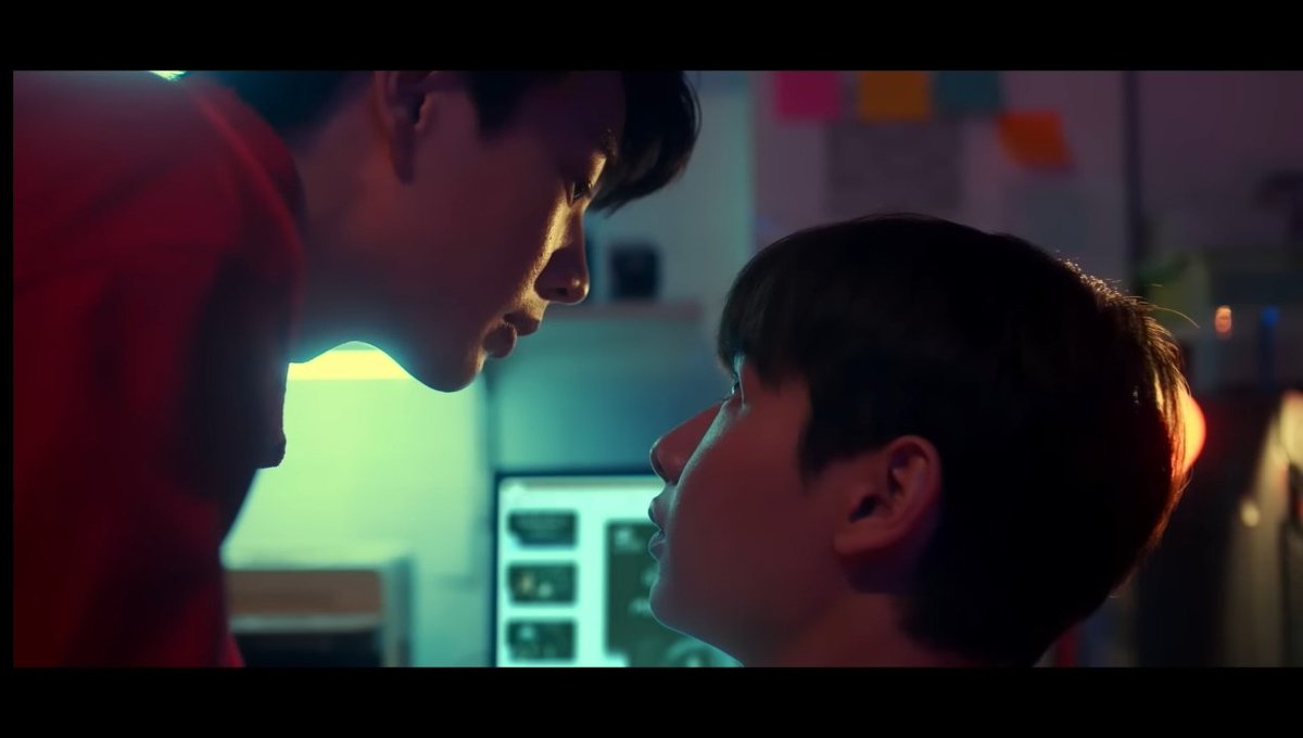 YforYibo's tweet photo. @naam_chon They should kiss soon. 😭😭😭
#TheTraineeSeriesEP10 https://t.co/d74KyJujme