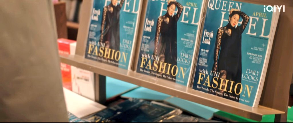 heeseonnie's tweet photo. Whoah! I want this magazine! 😭💙
#KillHeel #KimHaNeul https://t.co/oV0sCwEmc2