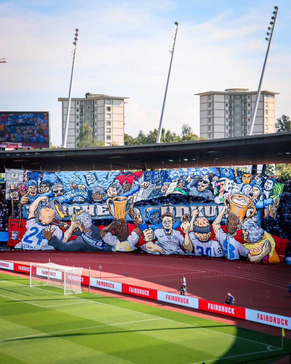 Stadium_Tr's tweet photo. 🇨🇭 Beau tifo du FC Zurich hier 🔥

#FCZFCL #FCZ https://t.co/XMPpJN1PrK