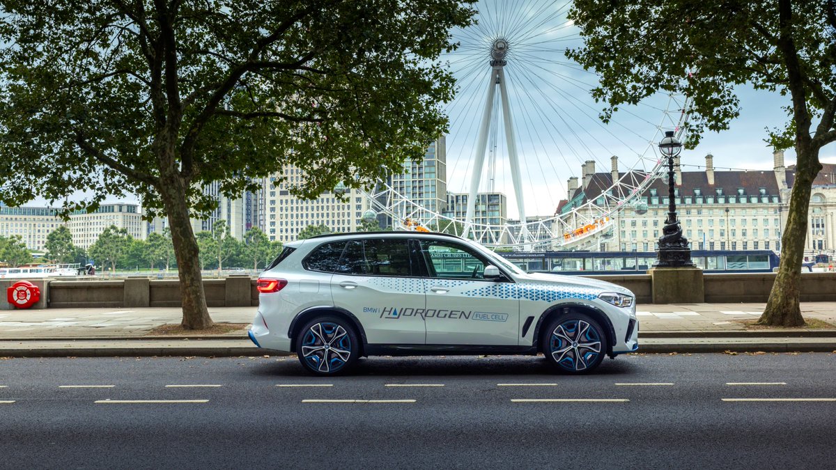 BMW Group tweet media