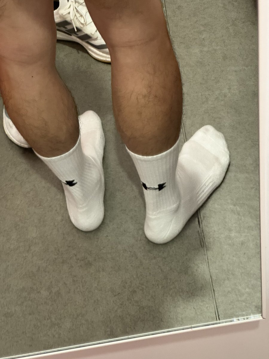 LoppijO's tweet photo. 🧦 https://t.co/UogNgWGfrx