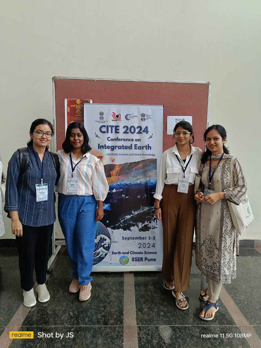 Argon_Off's tweet photo. Participated in the #CITE2024 National Conference at @IISERPune and successfully presented my poster on the topic "Decomposing sedimentary signals of monsoon seasonality and oceanic teleconnection in the South-East Arabian Sea during the last 50 ka". 
@BSIP_official @IndiaDST https://t.co/MG166rsTVw