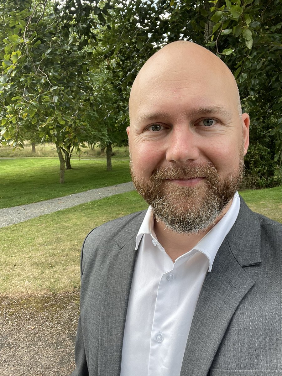Toke Helmø tweet media