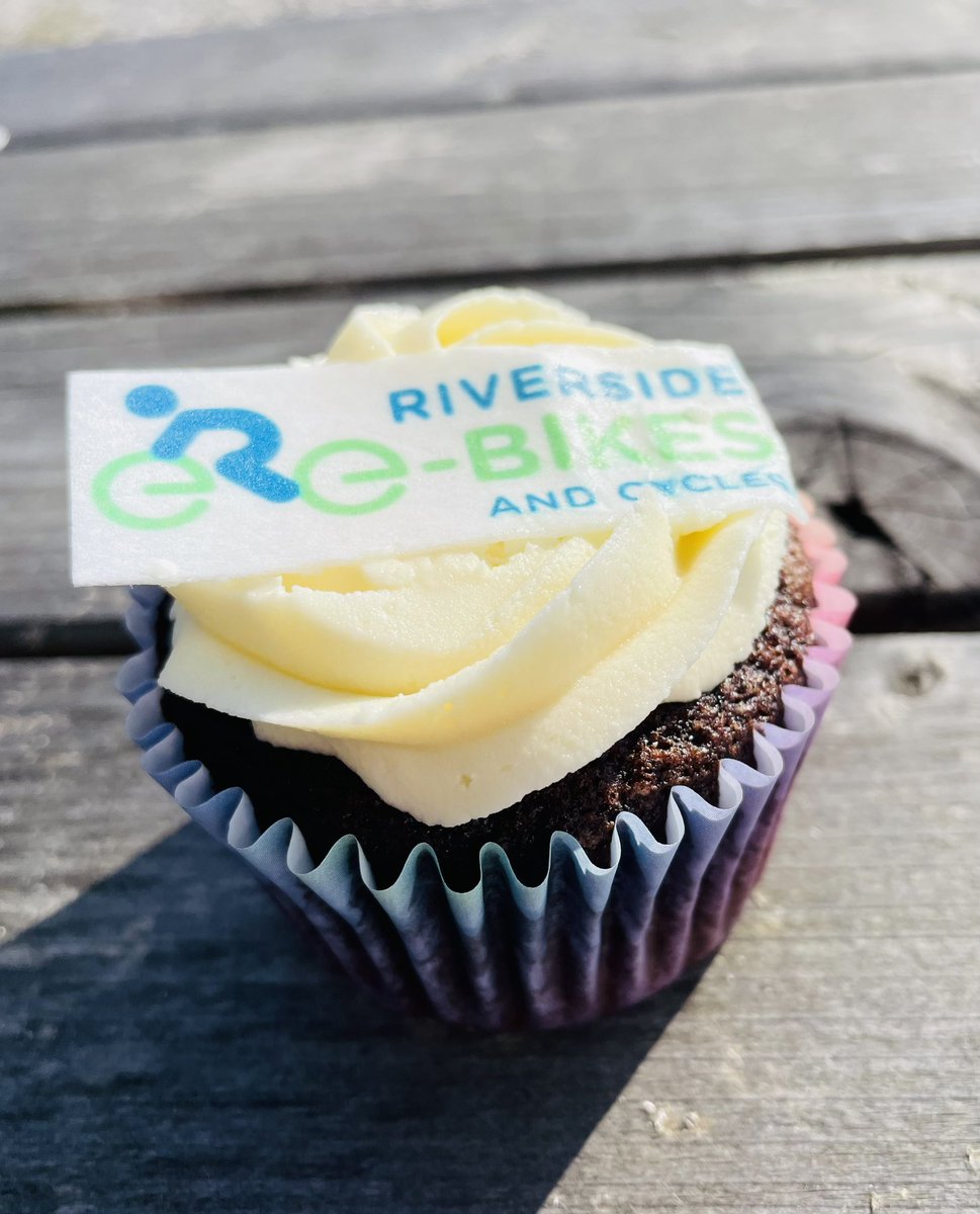 Mega weekend of #ebike #cycling fun &amp; testing with #thenakedlawyer at riversidebikes.co.uk 🚵‍♀️💪🧡💫 END OF SUMMER SALE rolls ON !! Surf online or visit the store to snap up final bargains if you’re on the lookout for #cycle discounts. Pics &amp; Info here🥳 riversidebikes.co.uk