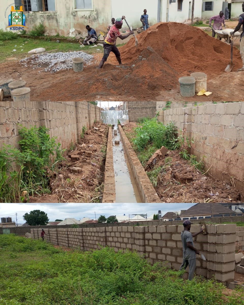 KSDPCLtd's tweet image. #OngoingWork Relocation of a fence at Mozambique Close to allow for redevelopment of the drainage system as part of the overall ongoing infrastructure upgrade at the Malali Urban Renewal Site. #buildingsustainablehabitats

Signed
Saminu Gwadah
Ag Head, Public Relations
02/09/24
