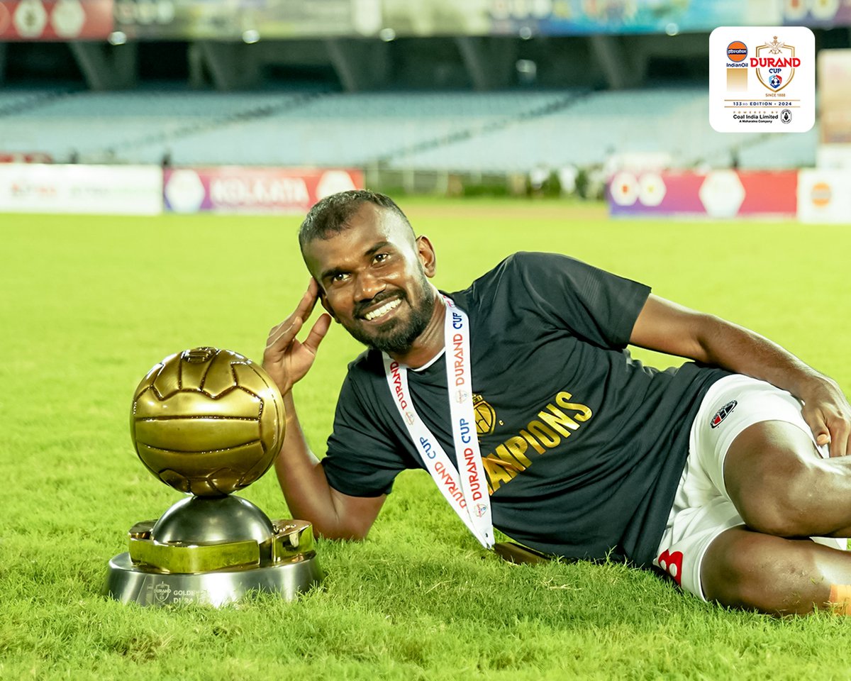 Durand Cup (@thedurandcup) on Twitter photo The ๐๐จ๐ฅ๐๐๐ง ๐๐๐ฅ๐ฅ award for the 133rd Edition of #IndianOilDurandCup was presented to ๐๐ข๐ญ๐ก๐ข๐ง ๐.๐. from <a href="/NEUtdFC/">NorthEast United FC</a>, by ๐๐ก๐ซ๐ข ๐๐๐ ๐๐ก๐๐ฎ๐ก๐๐ง, ๐๐ฑ๐๐๐ฎ๐ญ๐ข๐ฏ๐ ๐๐ข๐ซ๐๐๐ญ๐จ๐ซ, ๐๐ง๐๐ข๐๐ง ๐๐ข๐ฅ ๐๐จ๐ซ๐ฉ๐จ๐ซ๐๐ญ๐ข๐จ๐ง ๐๐ข๐ฆ๐ข๐ญ๐๐.
#GoldenBall The ๐๐จ๐ฅ๐๐๐ง ๐๐๐ฅ๐ฅ award for the 133rd Edition of #IndianOilDurandCup was presented to ๐๐ข๐ญ๐ก๐ข๐ง ๐.๐. from <a href="/NEUtdFC/">NorthEast United FC</a>, by ๐๐ก๐ซ๐ข ๐๐๐ ๐๐ก๐๐ฎ๐ก๐๐ง, ๐๐ฑ๐๐๐ฎ๐ญ๐ข๐ฏ๐ ๐๐ข๐ซ๐๐๐ญ๐จ๐ซ, ๐๐ง๐๐ข๐๐ง ๐๐ข๐ฅ ๐๐จ๐ซ๐ฉ๐จ๐ซ๐๐ญ๐ข๐จ๐ง ๐๐ข๐ฆ๐ข๐ญ๐๐.
#GoldenBall