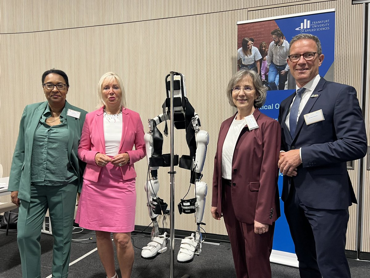 Michael Reiter tweet media