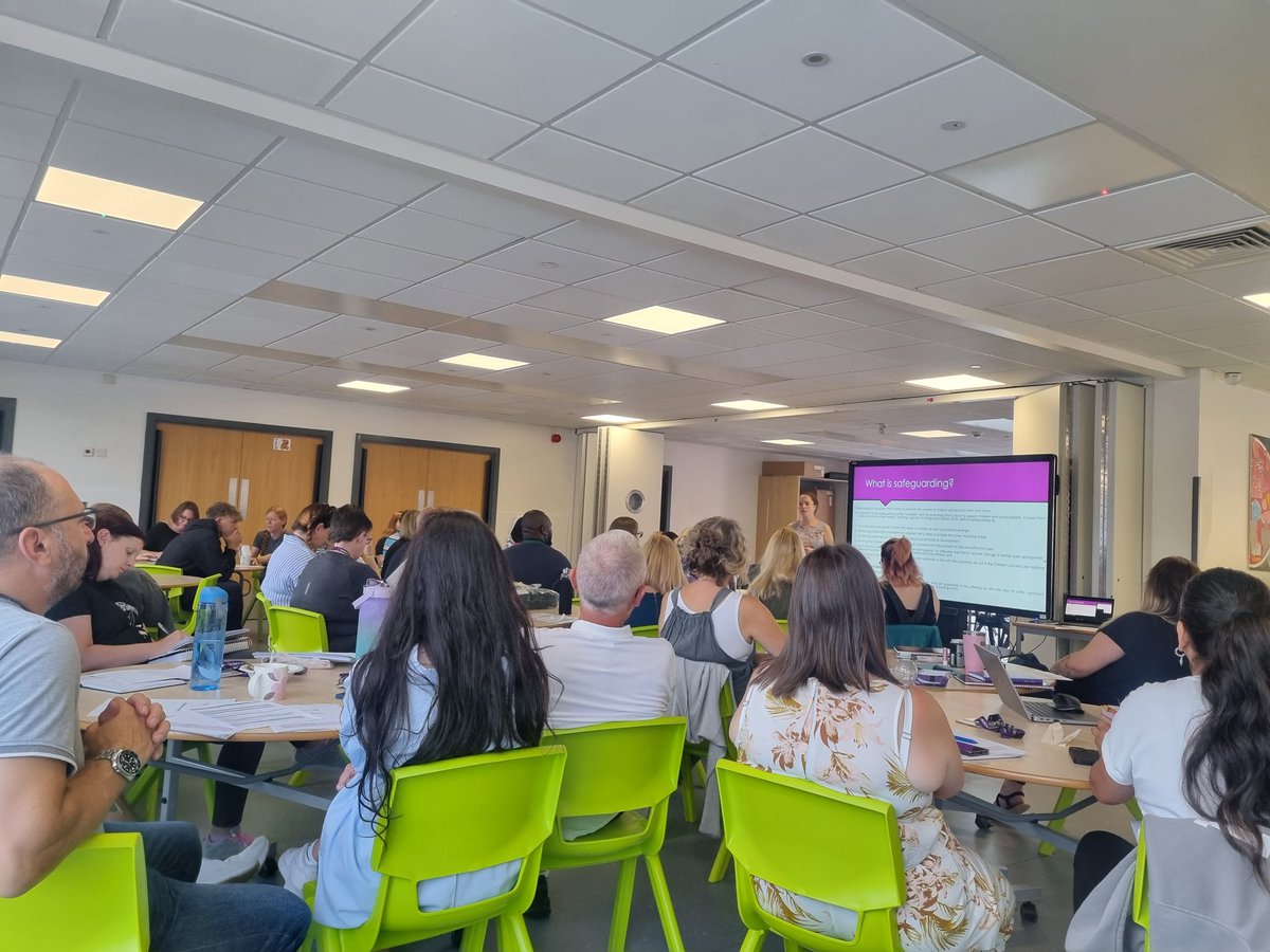 Charlie Smith tweet media