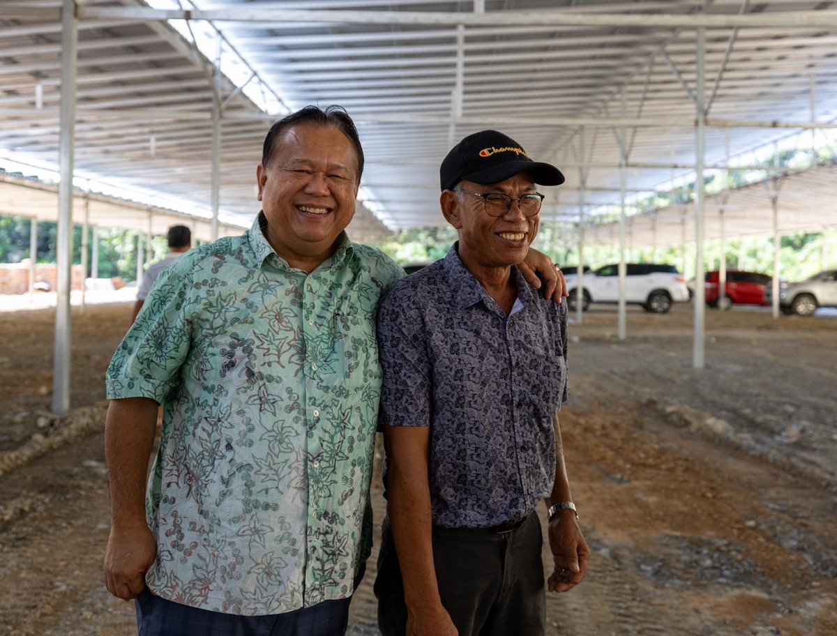 Antara usaha Kerajaan Negeri Sarawak adalah memastikan kualiti kediaman penduduk di negeri ini, khususnya di kawasan pedalaman dapat dinaik taraf.

Rumah Serjin Nanga Sesega di Kapit adalah antara penerima insentif dari kerajaan negeri bagi tujuan ini.

Dalam perjalanan ke Sibu,