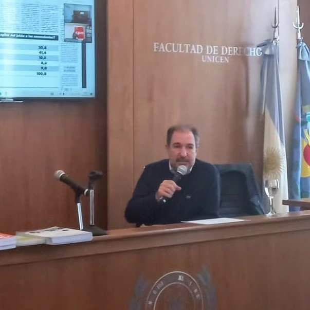 HacemosPrensa's tweet image. Novedad para Medios》@Torremare_DDHH cruzó a @VickyVillarruel: “Jamás existió una norma que impida juzgar a  Montoneros y ERP (como sí hubo con los militares). Son delitos prescriptos y además estas personas fueron secuestradas, torturadas y asesinadas".》hacemosprensa.com