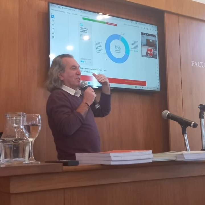 HacemosPrensa's tweet image. Novedad para Medios》@Torremare_DDHH cruzó a @VickyVillarruel: “Jamás existió una norma que impida juzgar a  Montoneros y ERP (como sí hubo con los militares). Son delitos prescriptos y además estas personas fueron secuestradas, torturadas y asesinadas".》hacemosprensa.com