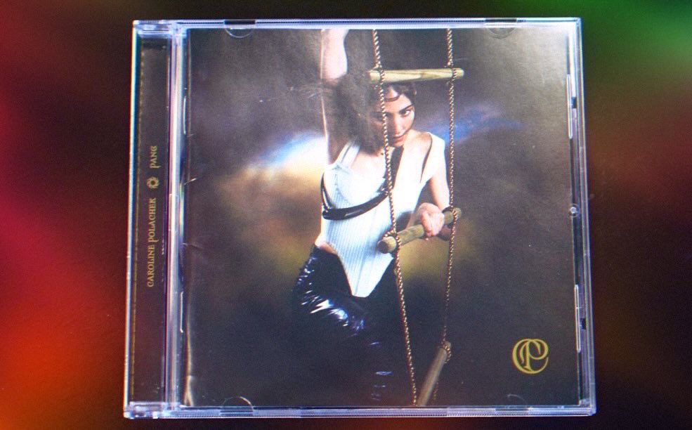 Last year, I was curious about CAROLINE POLACHEK's album "Desire, I Want To Turn Into You". I never got around to listening to it, but KINDA FUNNY’s Roger gave me this CD as a birthday present the other day. Since then, I've been listening to it on repeat. It's great. I liked it