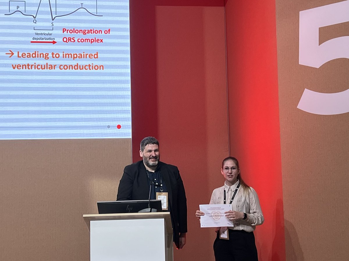 LLEW RODERICK (@roderick_cardio) on Twitter photo Abstract winner #ewgcce Jessica Marksteiner Medical University of Vienna - Vienna, Austria. Congrats for an excellent talk on tenascin c!! Great data. #escbasicscience #ESCCongress2024 <a href="/JordiHeijman/">Jordi Heijman</a> <a href="/danmjohnson/">Dan Johnson</a> <a href="/CarolRemme/">Carol Ann Remme</a> <a href="/OdeningLab/">Odening Lab</a> <a href="/liberale_luca/">Luca Liberale</a> <a href="/C_Balbi90/">Carolina Balbi</a> Abstract winner #ewgcce Jessica Marksteiner Medical University of Vienna - Vienna, Austria. Congrats for an excellent talk on tenascin c!! Great data. #escbasicscience #ESCCongress2024 <a href="/JordiHeijman/">Jordi Heijman</a> <a href="/danmjohnson/">Dan Johnson</a> <a href="/CarolRemme/">Carol Ann Remme</a> <a href="/OdeningLab/">Odening Lab</a> <a href="/liberale_luca/">Luca Liberale</a> <a href="/C_Balbi90/">Carolina Balbi</a>