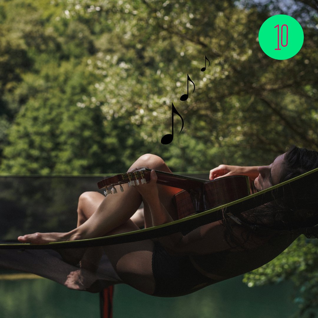 AgresLuka's tweet photo. Three weeks of soaring high and hanging low 🕊️✨ Enter the acrobatic festival where hammocks outnumber gravity, naps are an art form, and reality might take a little detour. 

Photos by:
@suephotoart 

#HammockHeaven #AcroFestival #MysticalChill  #PartnerAcro #AcroBalance https://t.co/R7hHYAxbin