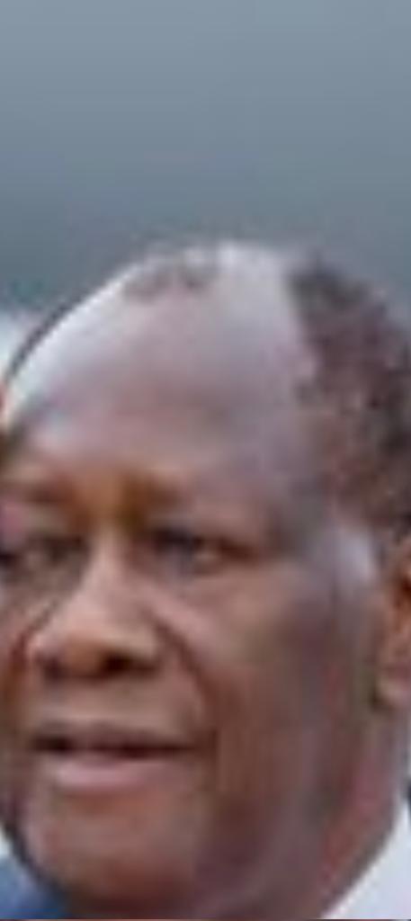 #Ouattara est de retour dans son pays woubiland . J'ai zoomé un peu sa première apparition le vieux il fait pitié 🥲 l' #AES doit se frotter les mains 
#Burkina #Mali #Niger #RCI