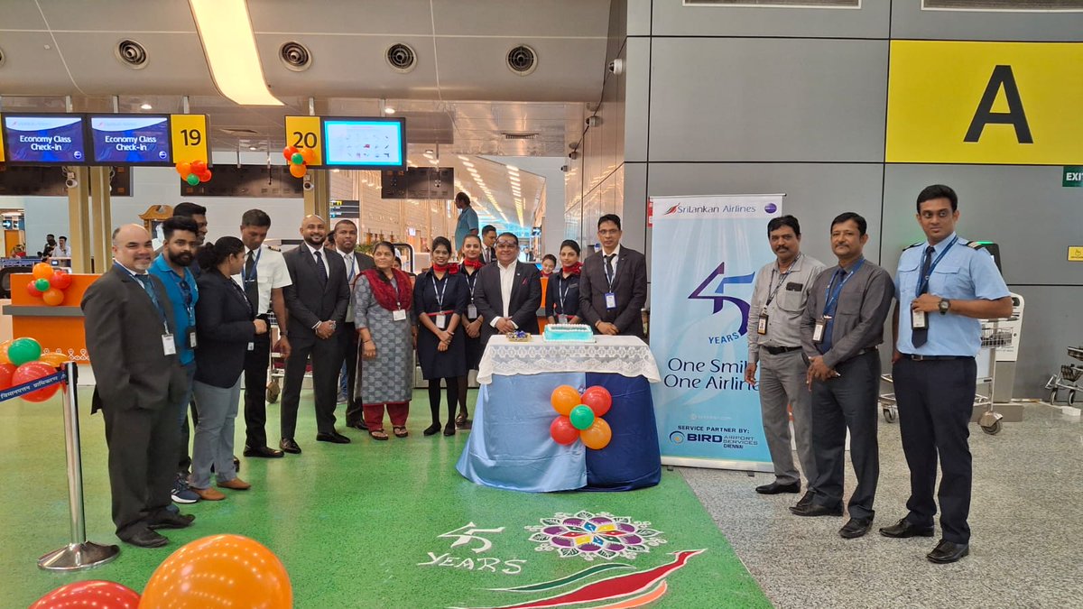 BirdGrp's tweet photo. Bird Group congratulates SriLankan Airlines on their milestone 45th Anniversary! We wish you many successful & glorious years ahead. Proud to be your dedicated ground handling partners at Chennai, Trivandrum & Tiruchirappalli Airport.
@flysrilankan
#SrilankanAirline #BirdGroup https://t.co/OkqVGmz2hr