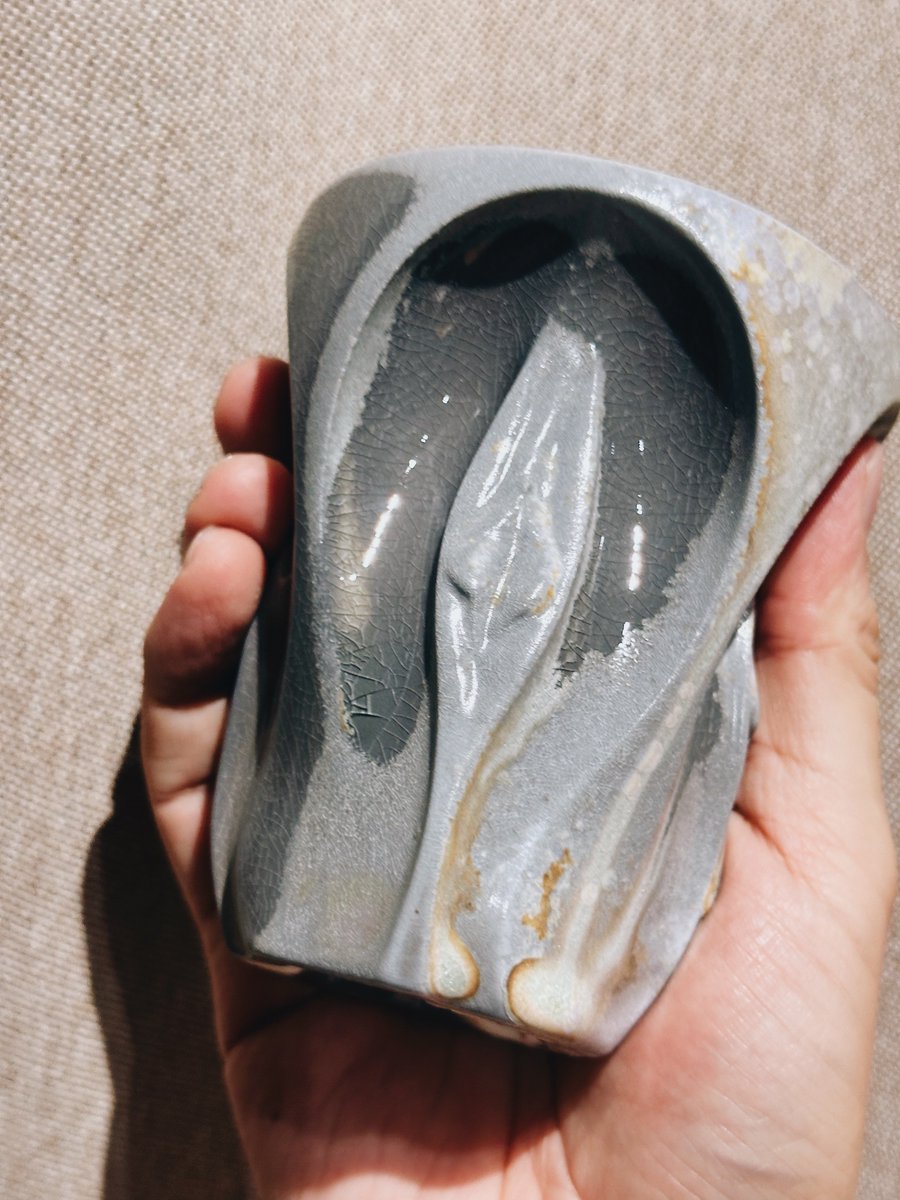 WANIMAL CERAMIC
【維納斯】杯 
柴燒

限量 10 
CNY   999 / 只 https://t.co/dpAtPiP1B0