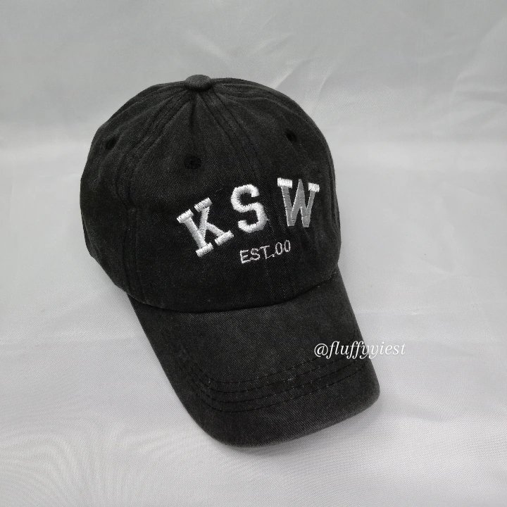 fluffyyiest's tweet photo. ‼️Perbandingan topi bahan cotton warna hitam &amp; abu‼️

Jangan sampe salah pilih warna ya guys (⁠｡⁠•̀⁠ᴗ⁠-⁠)⁠✧ https://t.co/mBKE2yeNdI