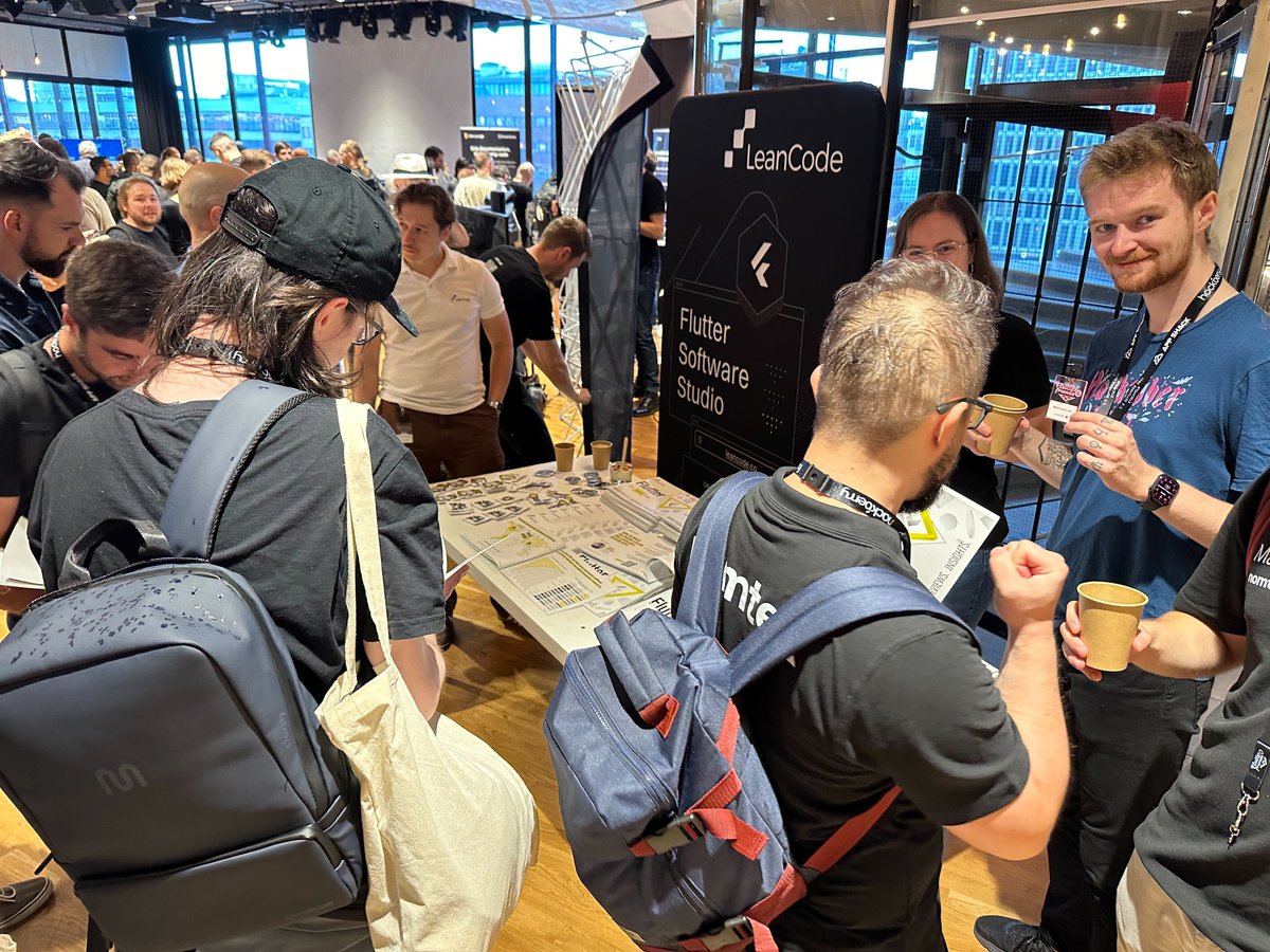 LeanCodePl's tweet image. 🚀 Excited to meet you at @FlutterNFriends today! Come by the sponsors' area to grab your copy of our #FlutterCTOReport 📰. It's fresh off the press and packed with insights! If you can't make it, don’t worry—grab the digital version here: leancode.co/report/flutter…. See you there!…