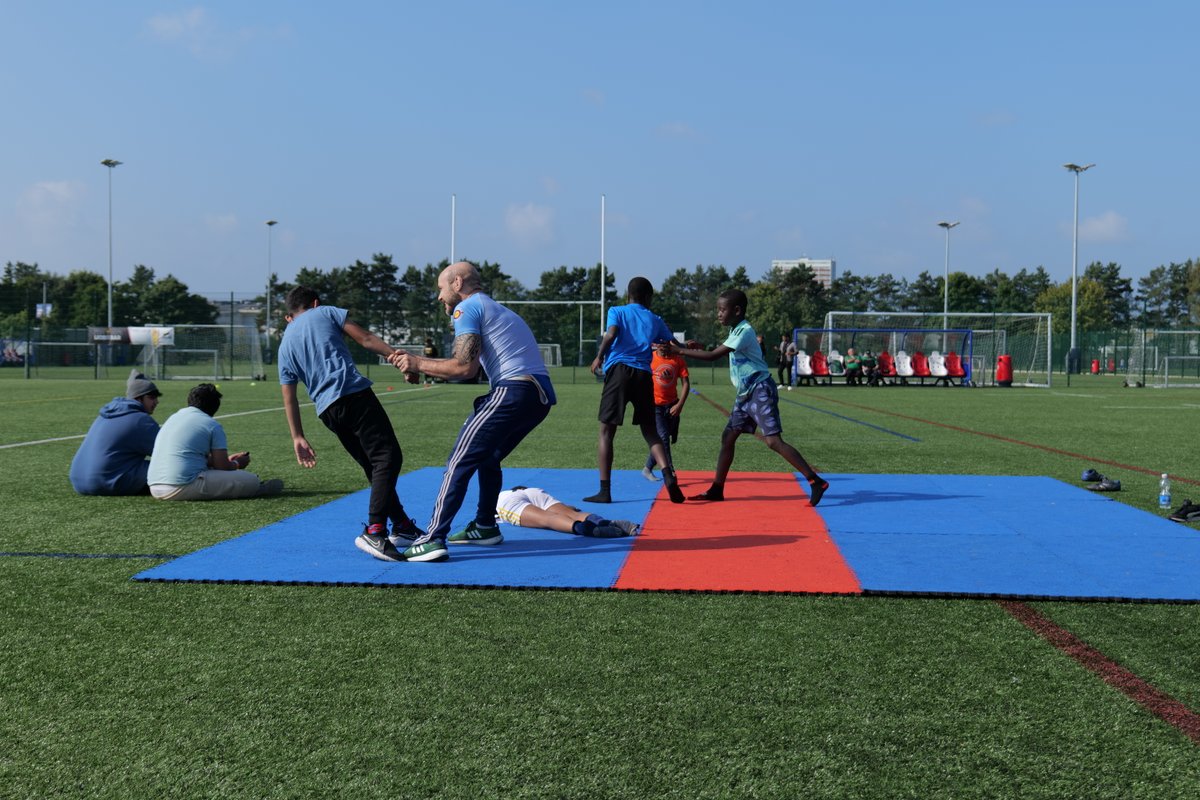 NewcastleCC's tweet photo. Celebrating the end of Newcastle's Best Holiday Ever! 😎 Thanks to @NEStreetgames and partners for an unforgettable Summer Festival at Cochrane Park on Friday!🎉The Holiday Activity Fund ensures fun, food, and support for families, focussed on those eligible for free school meals https://t.co/m1UdjfhioC