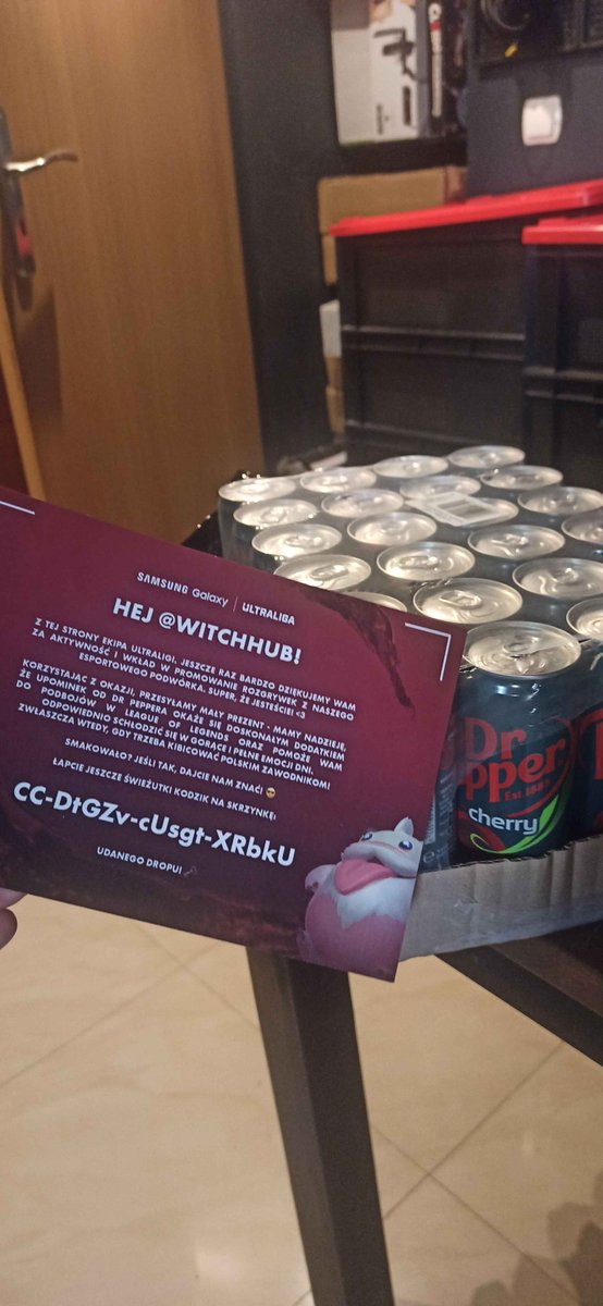 Emocje i zmęczenie po 4 dniach pracy na <a href="/MeetAtRift/">Meet at Rift</a> powoli opadają, a tym czasem w studiu czekała na nas niespodzianka w formie puszek Dr Peppera od <a href="/ultraliga/">Ultraliga</a> ❤️

Idealne orzeźwienie w ten upalny dzień… a Wy łapcie kodzik do wykorzystania. Kto pierwszy ten lepszy 👀🤫