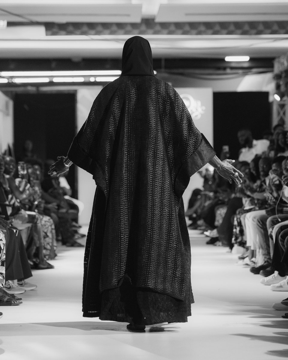 ecobank_nigeria's tweet photo. Glitz and glamour: We had some unforgettable moments at the Oja Oge Fashion Runway show yesterday, and here are some highlights from it!✨

#ojaoge
#happynewweek
#fashion 
#lifestyle 
#beauty 
#abetterway 
#ecobankthepanafricanbank https://t.co/o2k8bWsf9o