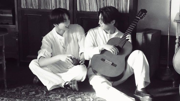 balang araw
a jaywon mini au

one will happen out of two things.
it's either he'll have hollister

or he'll lose him.