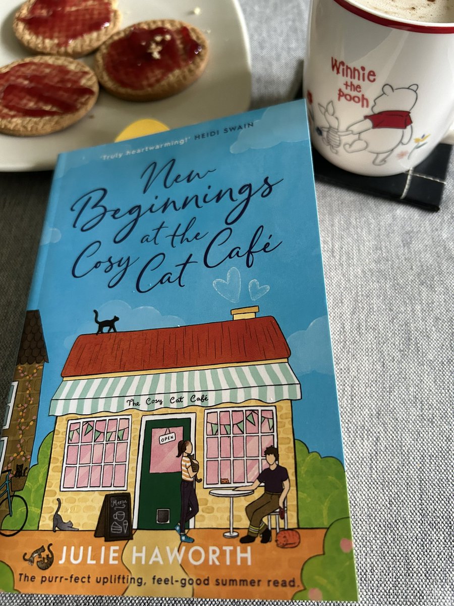 jan_is_reading's tweet photo. #CoffeeAndABook time!
A quick housework break, a catch up with Tori at the #CosyCatCafe and a coffee in my brand new #WinnieThePooh mug from @Asda 🥰 https://t.co/1NsPIlWBlG
