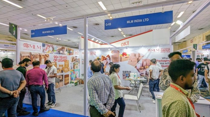 IPPTalk's tweet image. At the PackPlus 2024 show in Delhi's Pragati Maidan, MLM India, a leading importer and supplier of quality paper, paperboard, pulp, and newsprint, showcased its paper-based solutions.

#PackPlus #NEERAJJAIN #sustainablepackaging #paperboard 

Read More... indianprinterpublisher.com/blog/2024/09/m…