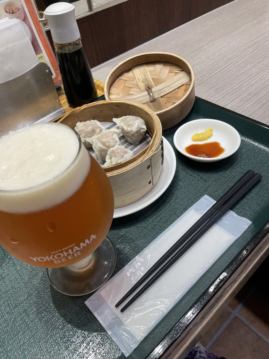あんまりビールを好んで飲まない派だけど、最初の一口🍺は美味いよね😋

#崎陽軒