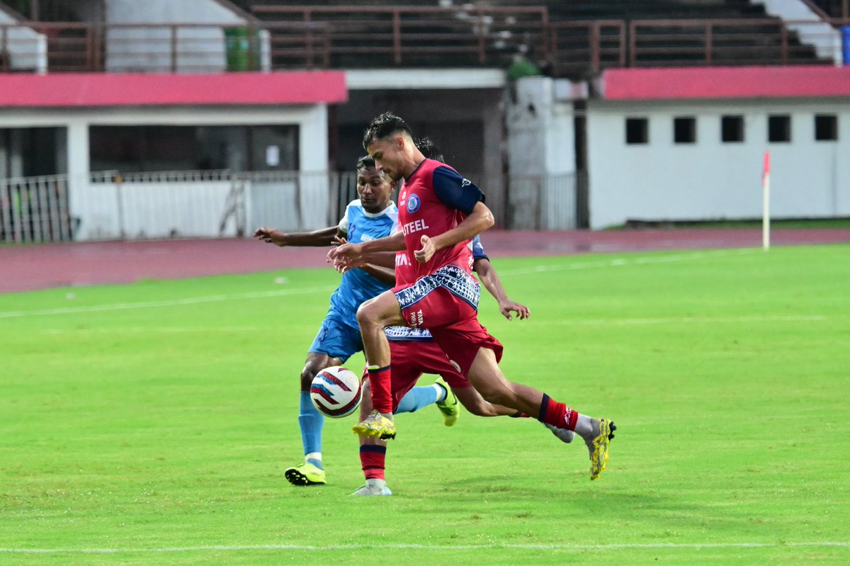 JSAJamshedpur's tweet photo. Relive the JSA League Premier Division Finale at JRD Tata Sports Complex.🦾🔥

The final whistle blows, but the memories linger! 📸😍

#JamKeKhelo #ApnaJSALeague #JSALeague #jsaleague2024 #jsaleague https://t.co/0Rz3NUSFtm