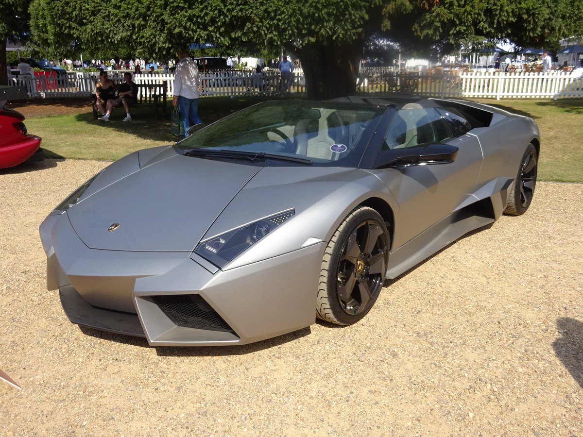 ObscureSupercar's tweet image. Highlights from Hampton Court Concours of Elegance #3

#concoursofelegance #ferrari #pagani #zonda #lamborghini #reventon